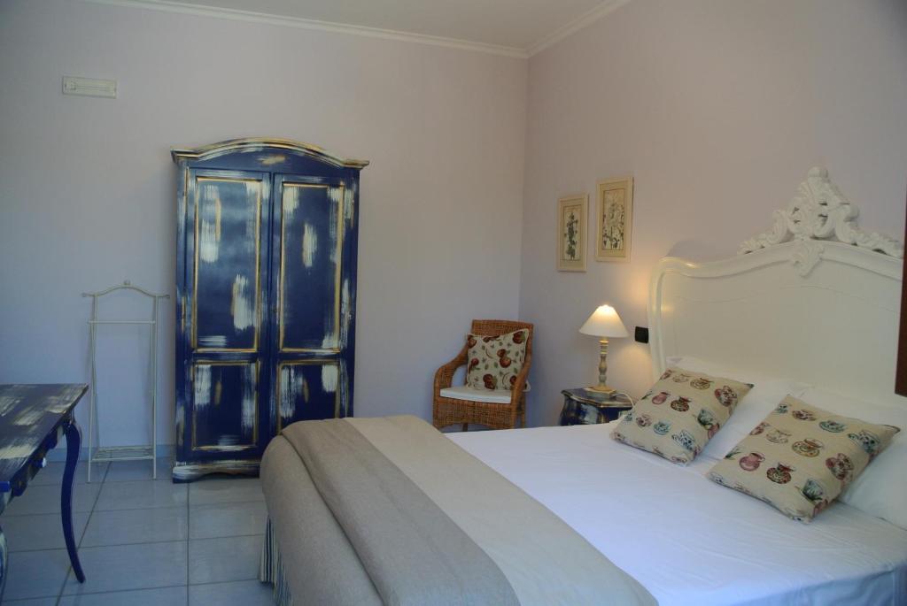 Il Giardino Del Te Hotel Barletta Room photo